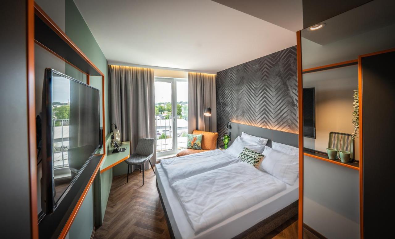 Loginn Hotel Berlin Airport Zewnętrze zdjęcie