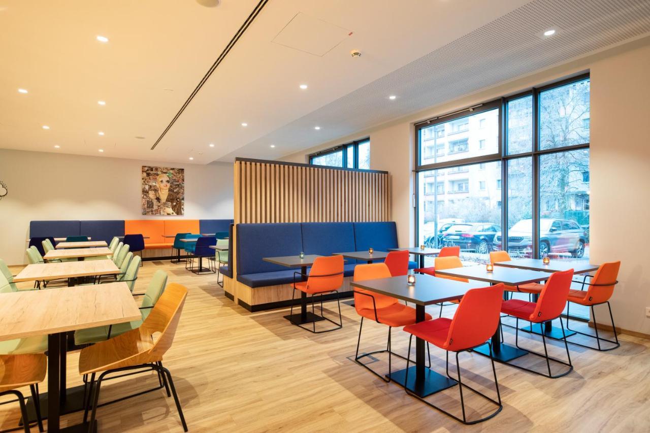 Loginn Hotel Berlin Airport Zewnętrze zdjęcie