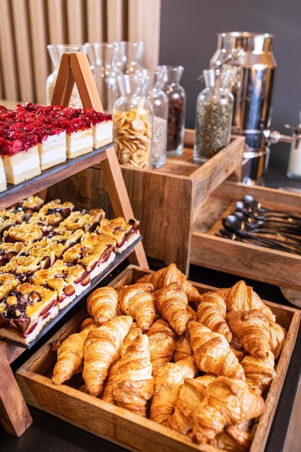 Loginn Hotel Berlin Airport Zewnętrze zdjęcie